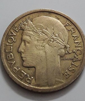 Foreign coin of the beautiful design of France in 1938-uio
