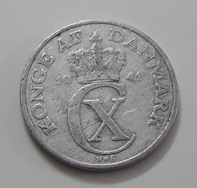 A very rare foreign coin of Denmark in 1941-uaa