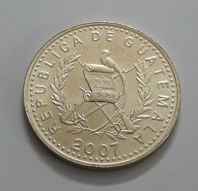 Collectible foreign coins of the beautiful design of Guatemala in 2007-yiy