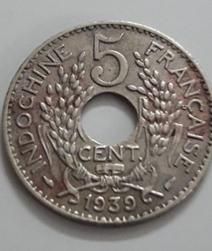 Extremely rare and valuable foreign coin of India and China, colony of France in 1939-pek