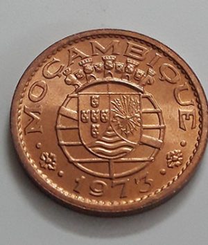 A very rare foreign coin of the 1973 orange colony of Mozambique-cvb