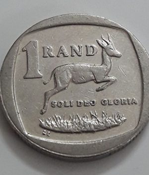 South Africa 1 Round Commemorative Foreign Coin A very beautiful and rare design from 2004-see