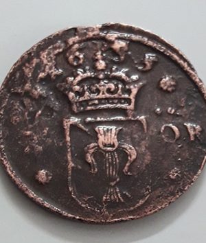 Foreign museum collectible coins of Sweden in 1635 with a very old date-gff