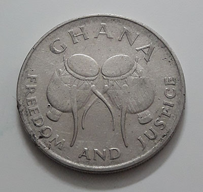 Collectible foreign coin of the rare type of Ghana in 1997-aqy