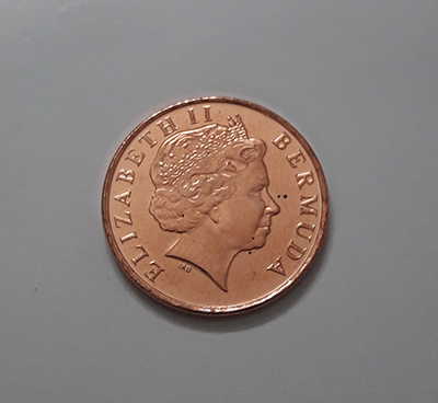 A very rare collector coin of the ancient queen of Bermuda nhhyye