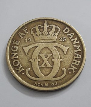 Collectible coins of the rare Danish type in 1925, the size of two hundred coins bbss