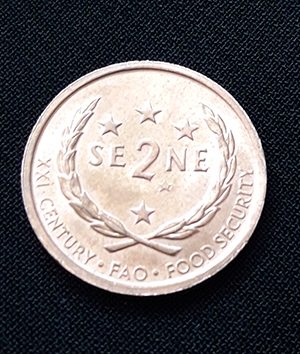 Collectible coins commemorating FAO Samoa vvdd