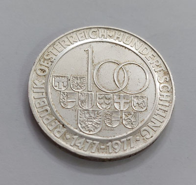 vBeautiful and rare Austrian silver coin of 1977 sra