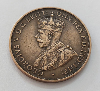 A very rare and valuable collector's coin of the British colonial Jersey of King George V, extremely rare in Iran. bfxaaet