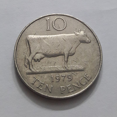 Rare Guernsey 500 size collectible coin BR