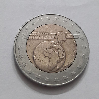 Foreign commemorative coin of Al Jazeez type is less seen BER