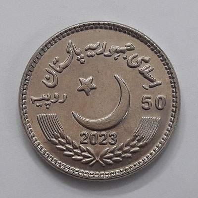 Rare commemorative foreign coin of Pakistan at surprisingly cheaper price than anywhere else 6556