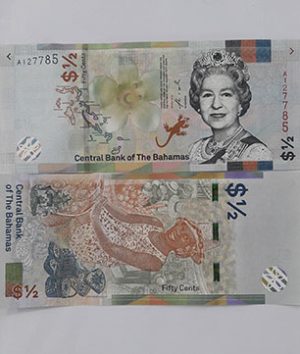 Foreign banknote of the country of Bahamas, unit 1/2, the image of Queen Elizabeth (the price is for one sheet)