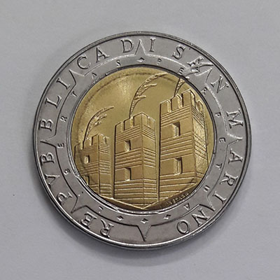 San Marino bimetal commemorative coin at a special price r55