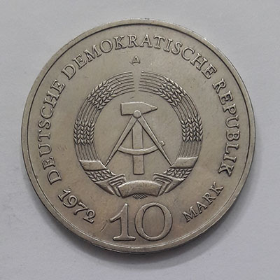 East German commemorative collectible foreign coin, unit 5 round, special price 5656